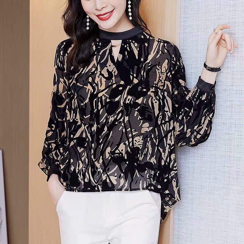 Áo Cổ Khoesc Tay Phòng - SM69